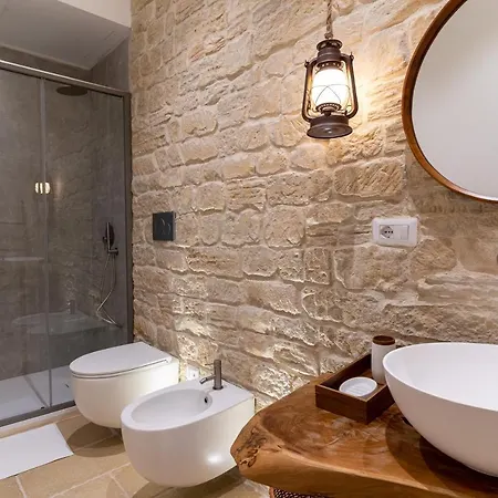 Torre Arcobasso דירה *